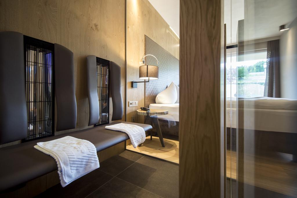 Gartenhotel Moser Appiano Sulla Strada Del Vino Exterior foto
